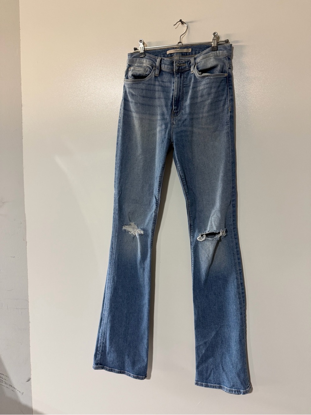 Hudson Jeans Medium Wash Bootcut Jeans with Knee Rips